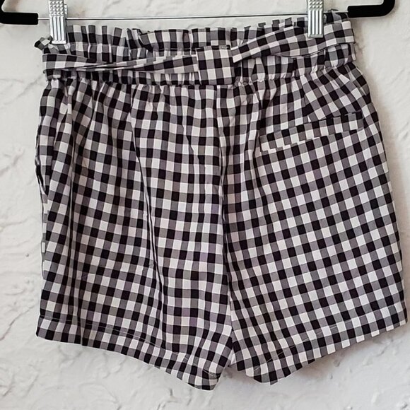 Fashion Nova Gabriella Gingham Shorts - Picture 7 of 7